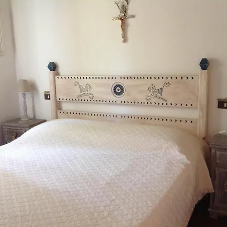 Borgo I Cedri Lc-20 公寓